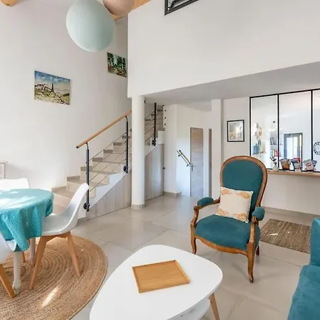 La Quille - Maison De Hameau En Provence Pour 4 Personnes Avec Jardin Privatif