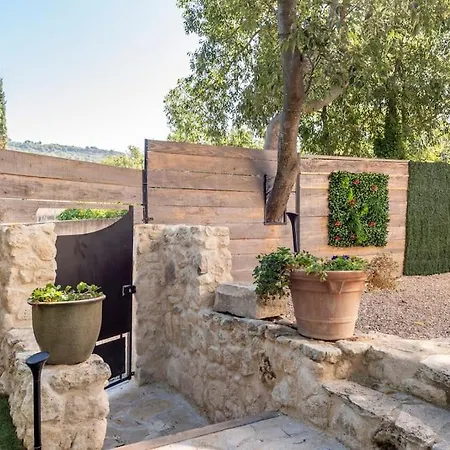 Casa vacanze La Quille - Maison De Hameau En Provence Pour 4 Personnes Avec Jardin Privatif